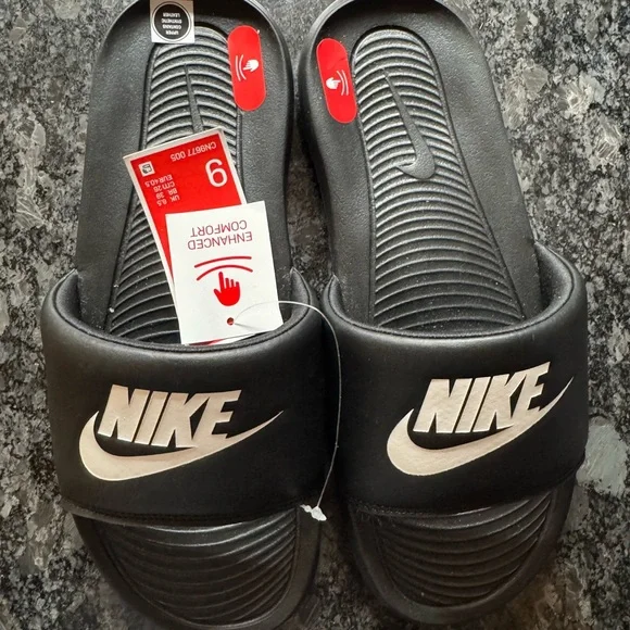Nike Black and White Slide Sandals - Picture 1 of 3